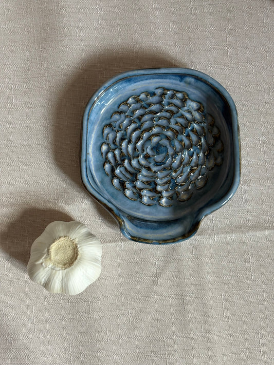 Garlic Grater - Moonlight