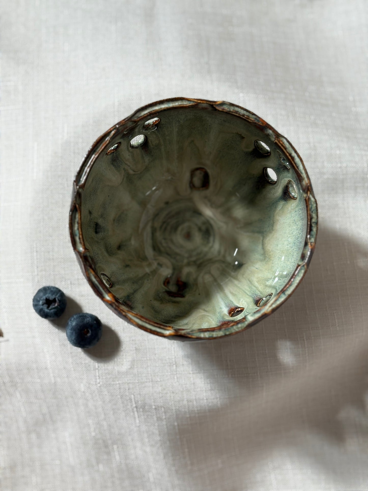 Mini Berry Bowl ( in built drip dish )- -  Mystic green