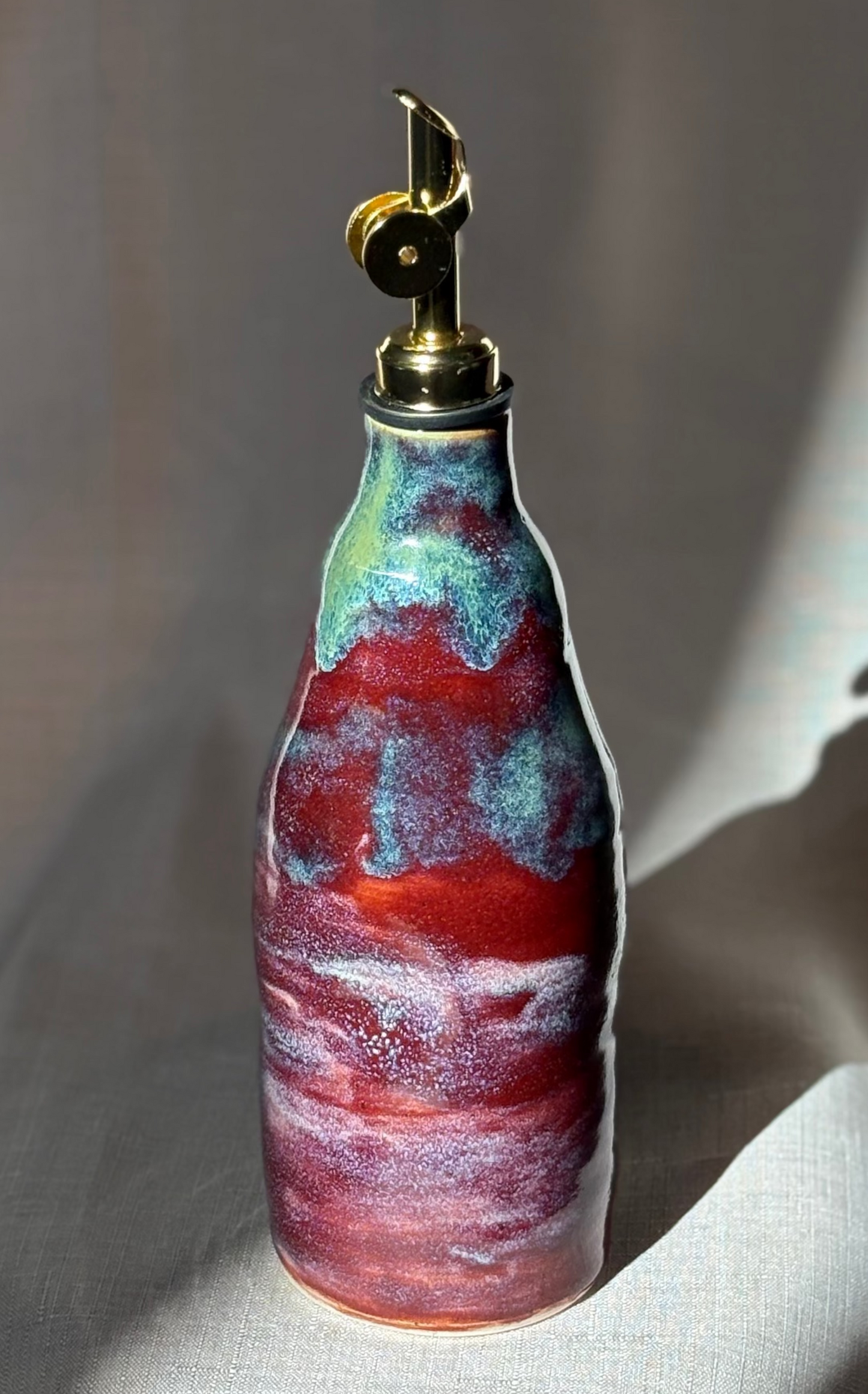 Oil Pourer - Crimson cloud