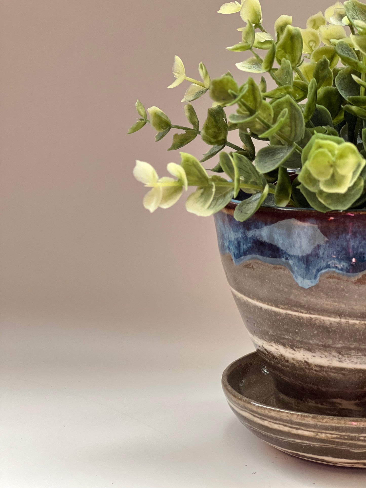 Marbled planter with drip plate