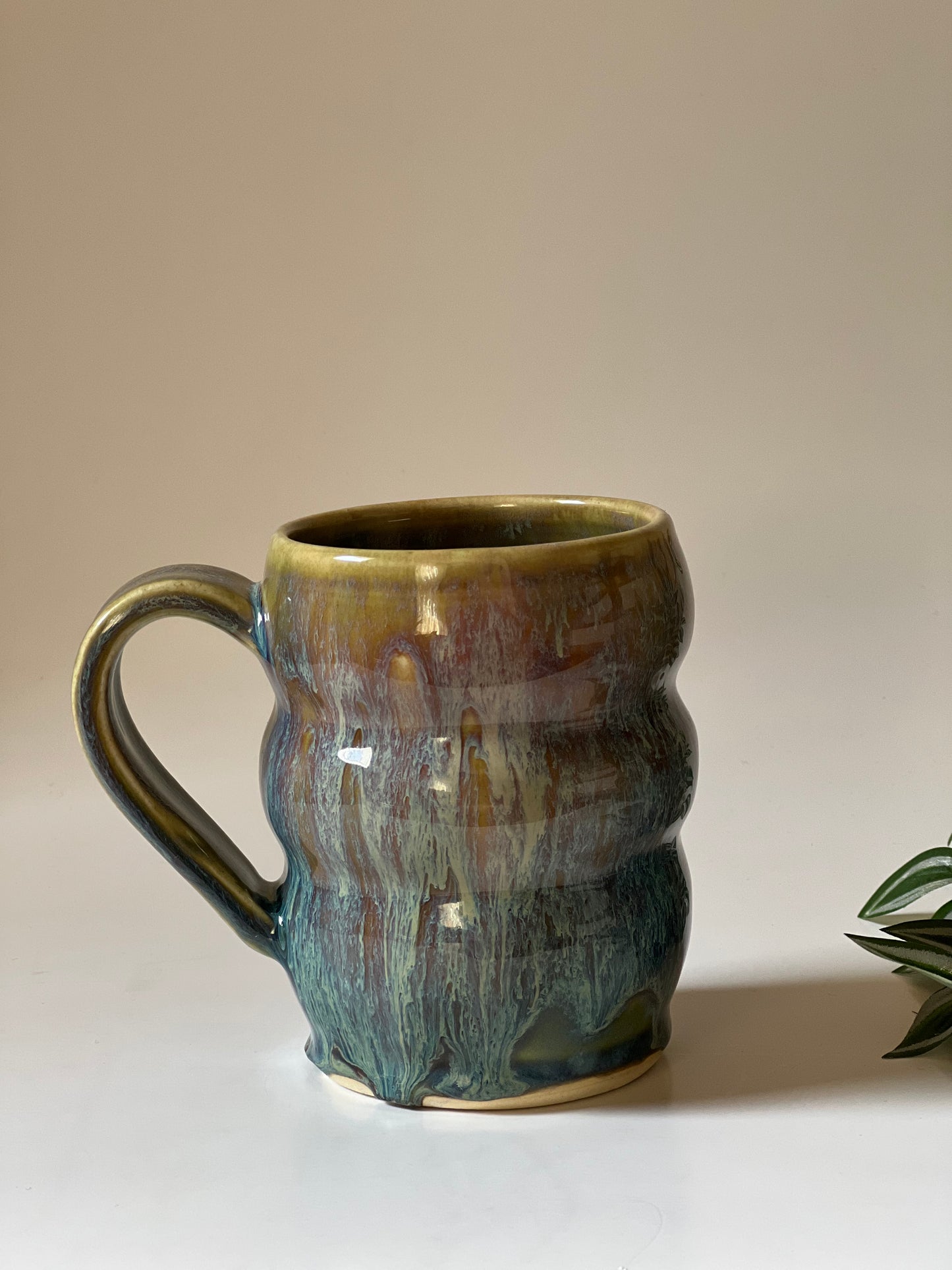 Green rain bubble mug