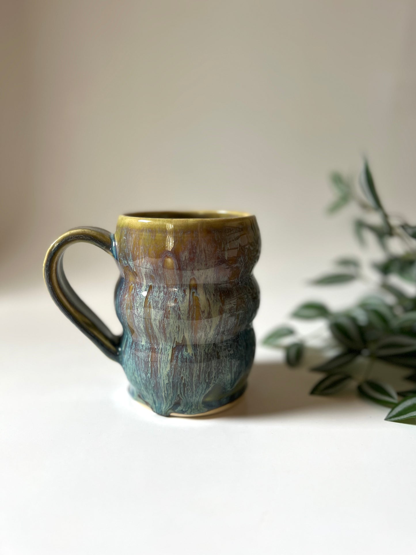 Green rain bubble mug